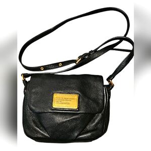 Marc Jacobs Classic Q Black Butter Soft Leather Crossbody W/Gold Tone Hardwear